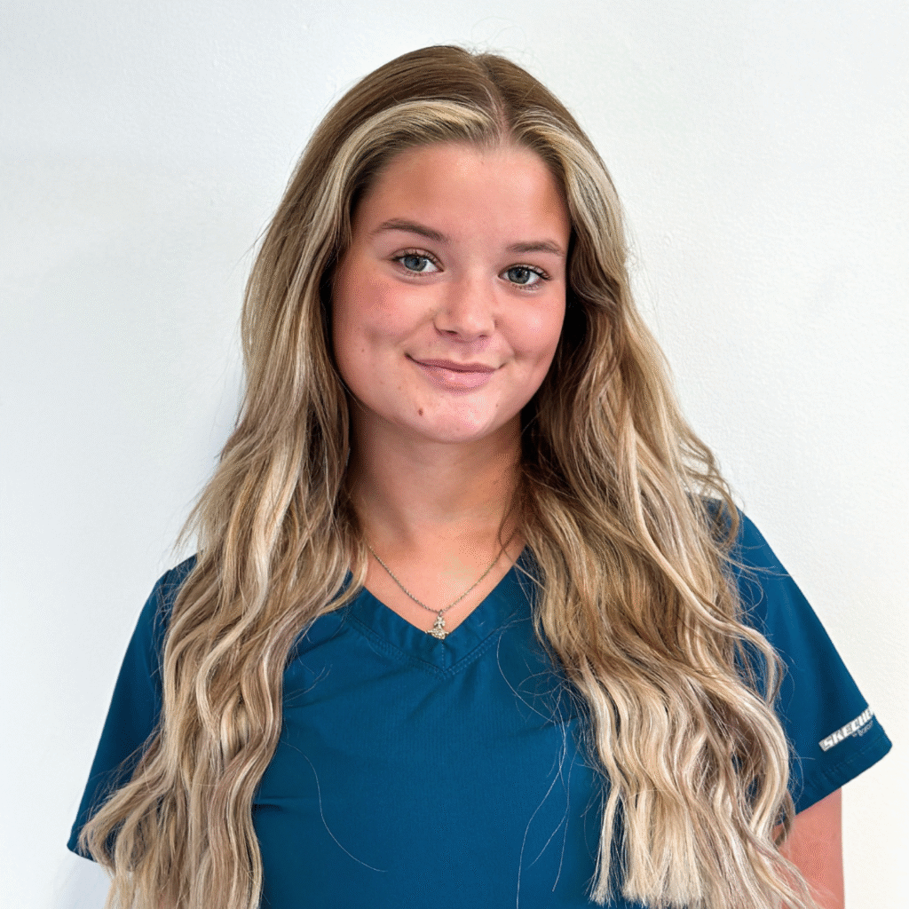 Emily Hunt - Dental Nurse​
